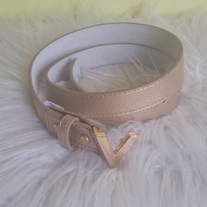 Gorgeous Valentino by Mario Valentino gold belt